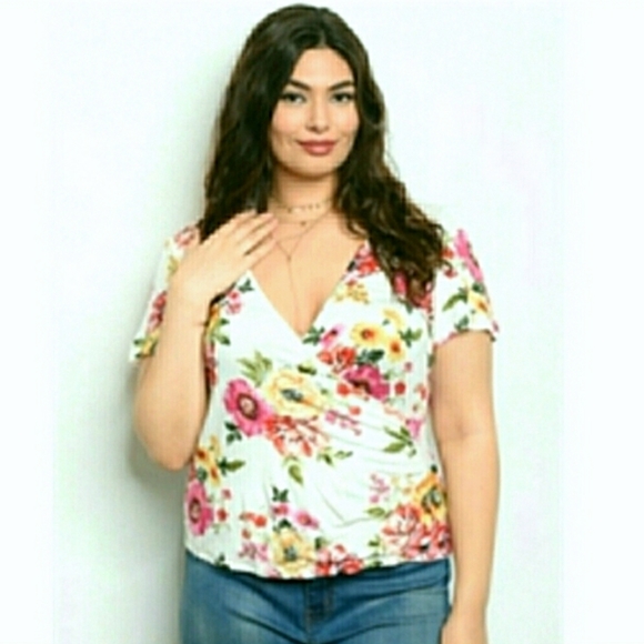White floral top blouse plus size 1X 2X 3X SALE - Picture 2 of 5